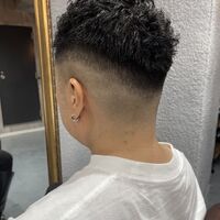 カラーなどの様々なスタイルをご紹介