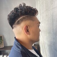 カラーなどの様々なスタイルをご紹介